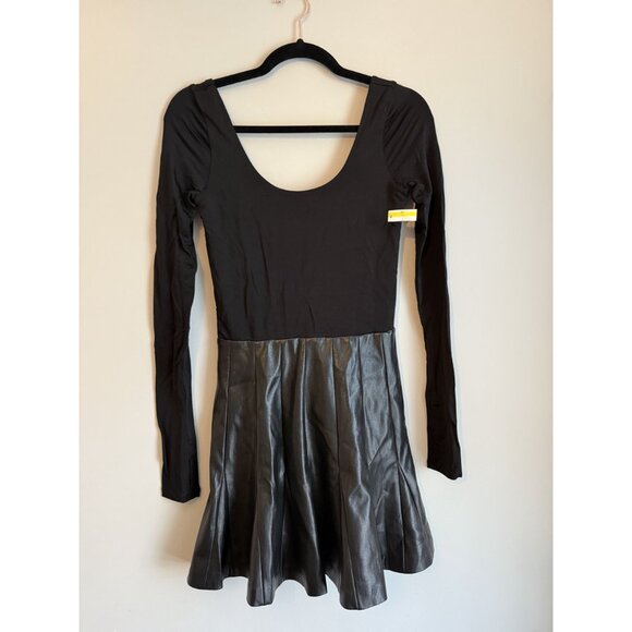 Alice + Olivia Chara Long Sleeve Minidress Faux Leather Black Size 2 $395 [jb] - Picture 6 of 10